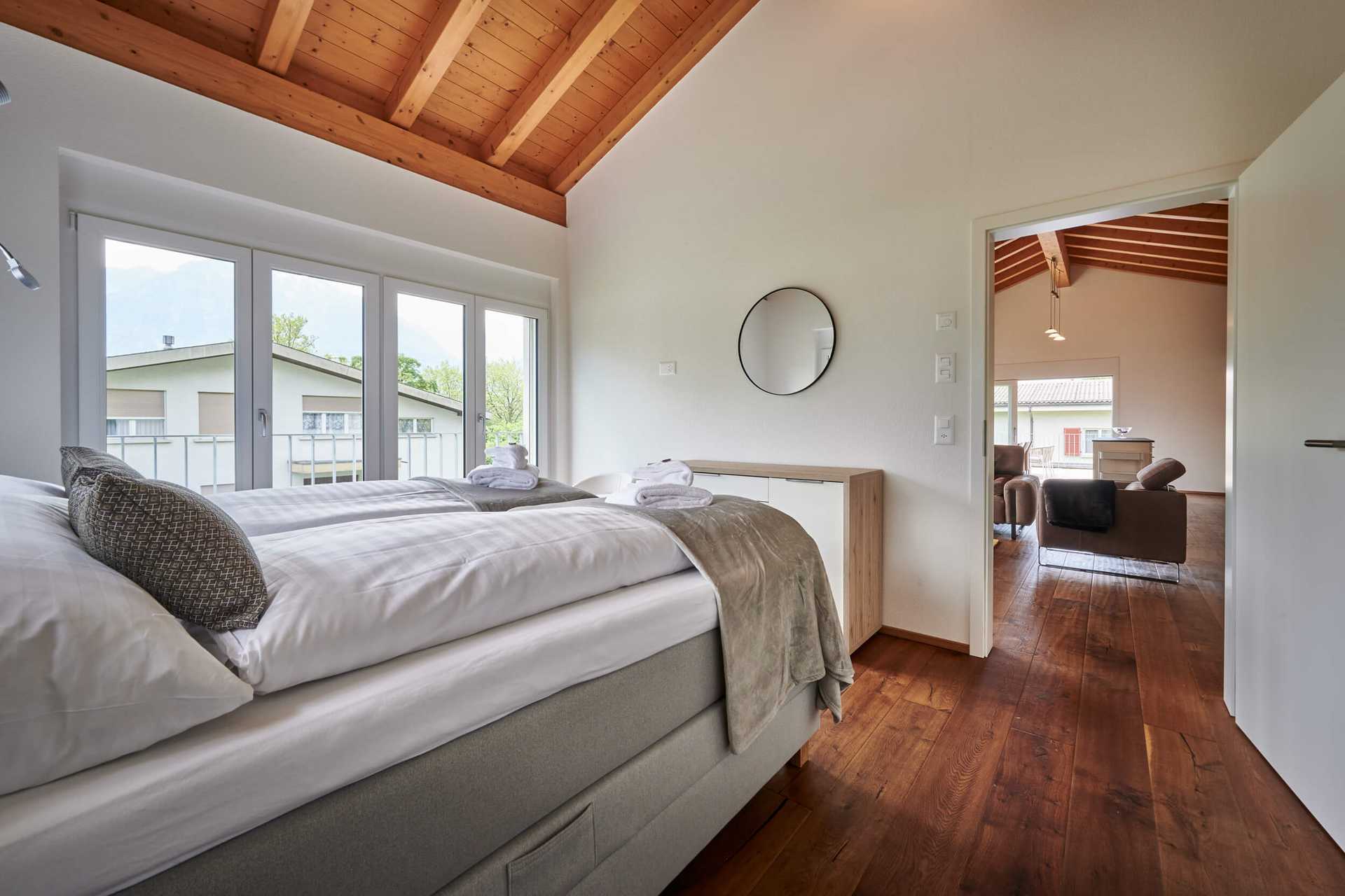 Terrace Vista, luxury apartment in Interlaken bedroom